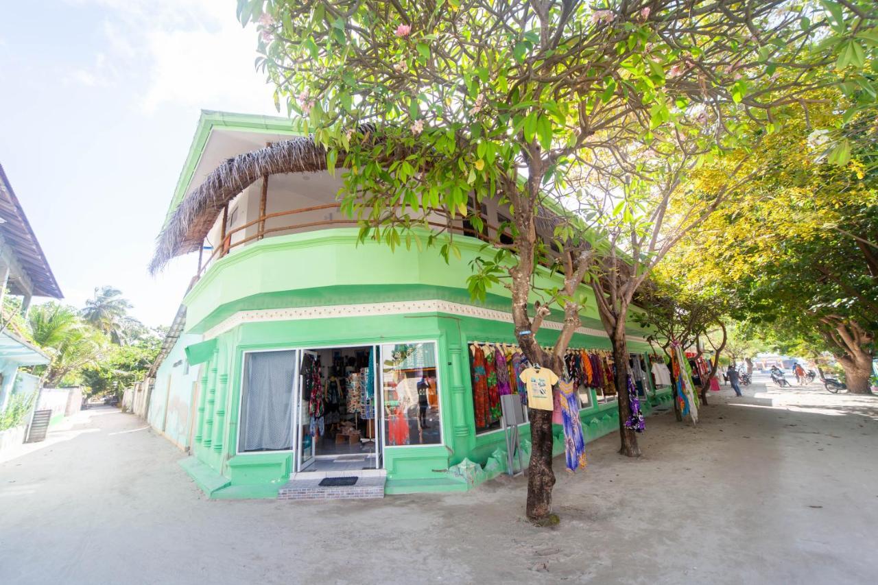 Dhangethi Inn Eksteriør billede