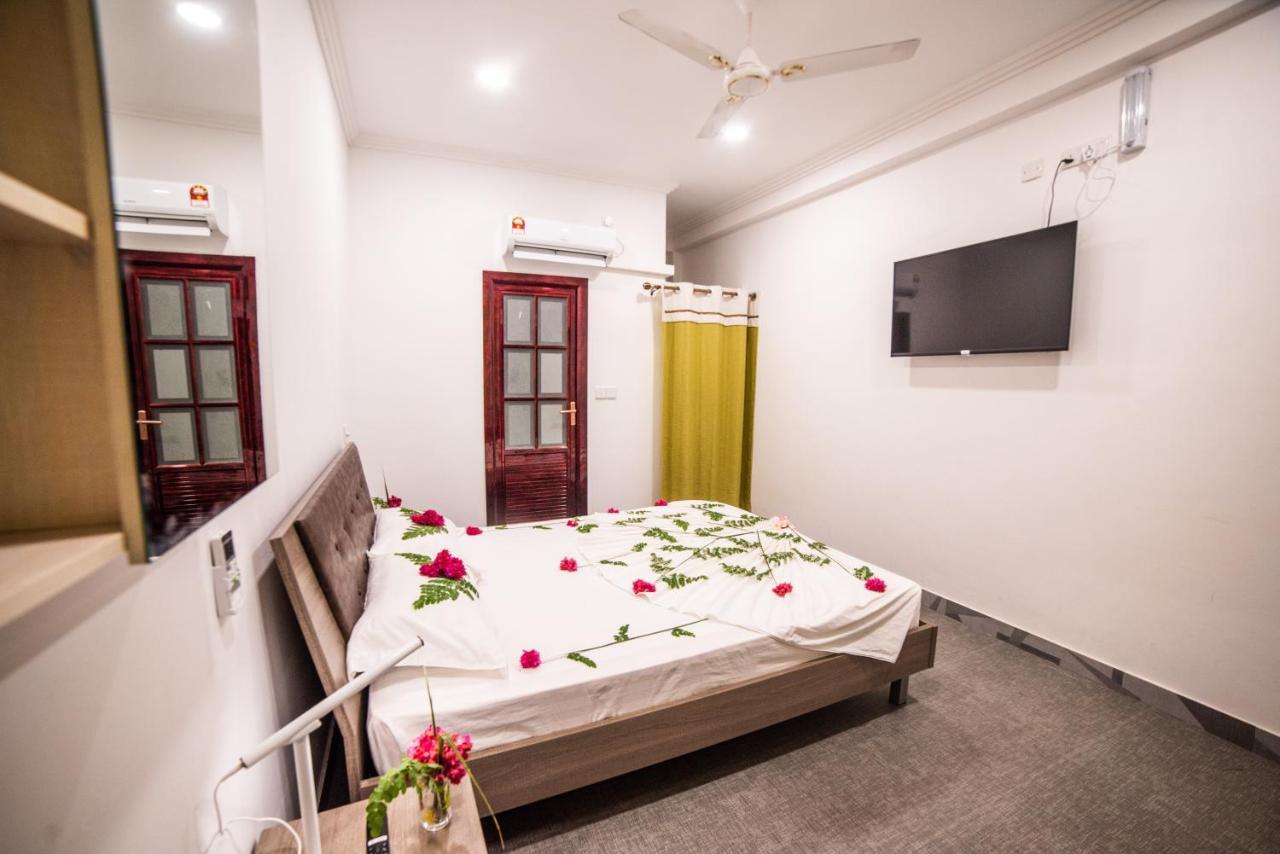 Dhangethi Inn Eksteriør billede